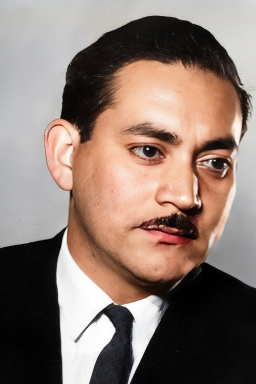 Алфонсо Qуиñонес