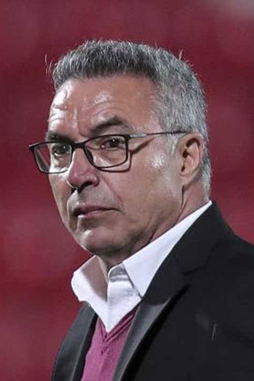  Аугушту Инасиу