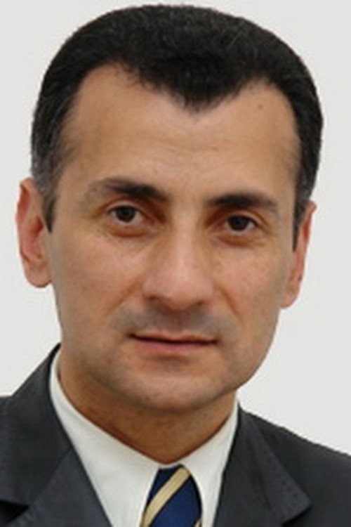 Мир Şахин