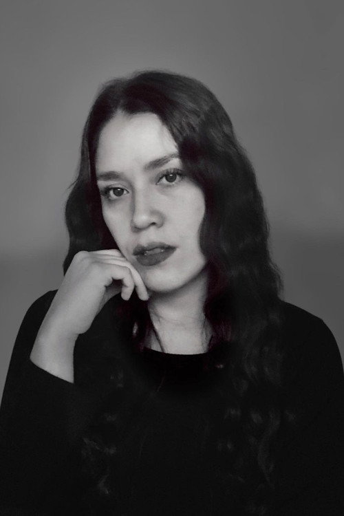 Цлаудиа Лóпез