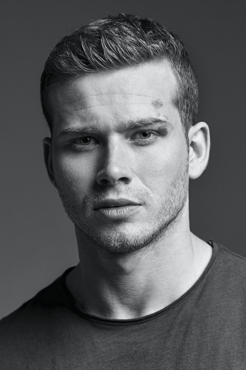 Оливер Старк