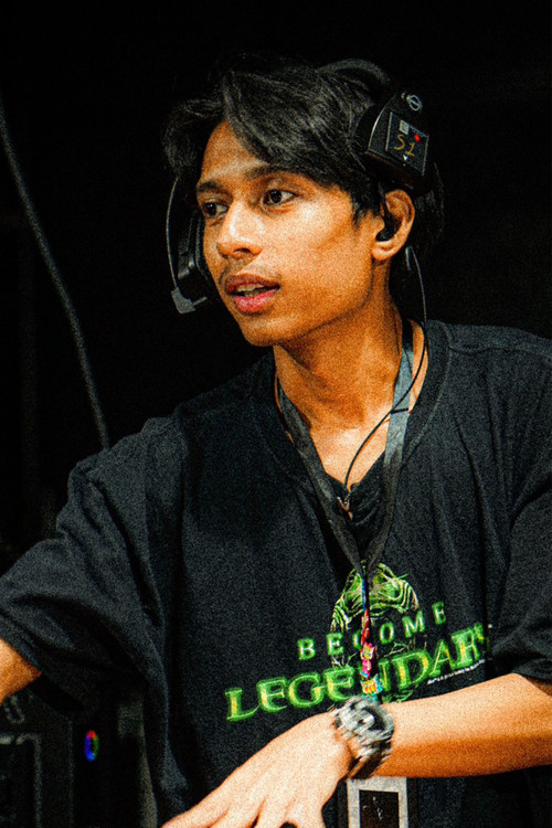 Паланупап Тхонгмак