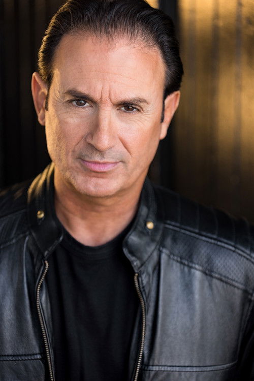 Jулиан Флйнн