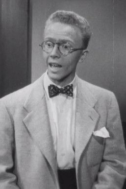 Wаррен Миллс