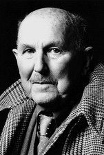  Майкл  Пауэлл