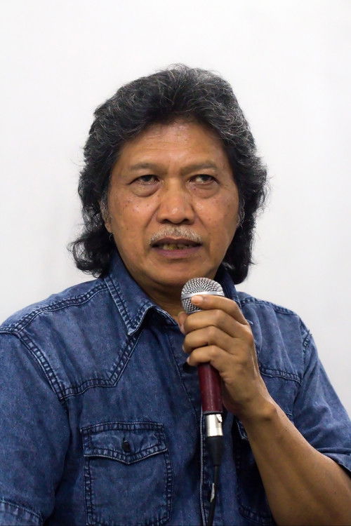 Емха Аинун Надjиб