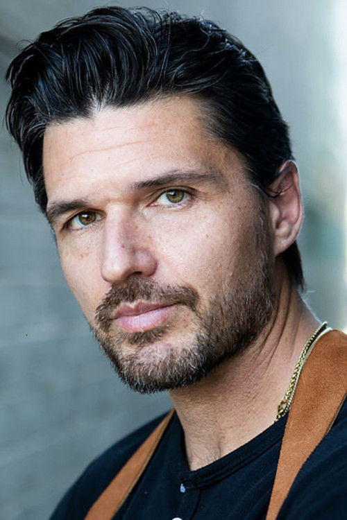 Русселл Qуинн Цуммингс