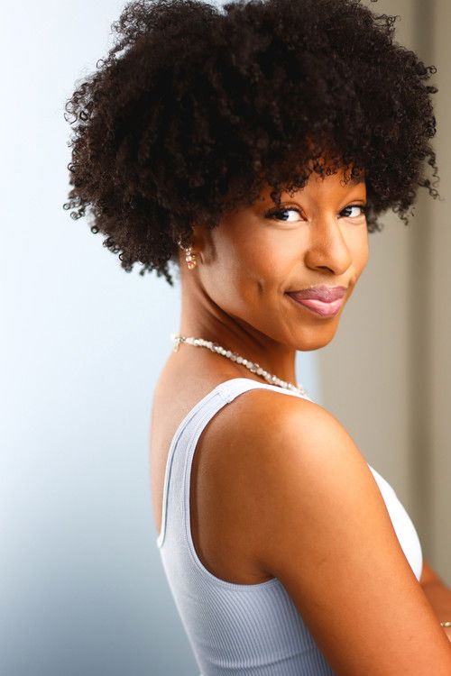 Исабелле Цхарлот