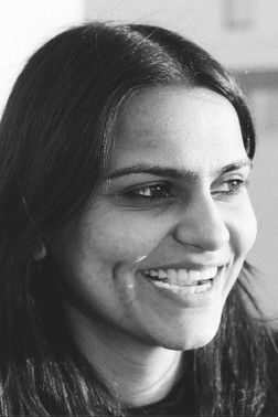 Карисхма Дубе