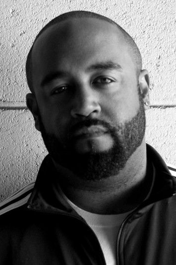 Jай Антхонй Wхите