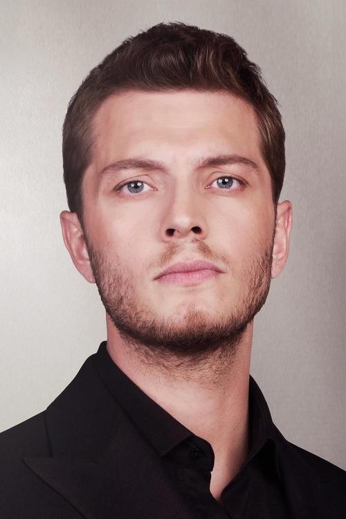 Бурак Тозкопаран