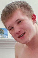 Суннй Давиес