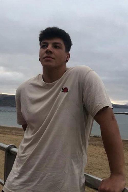 Гуиллермо Фернáндез