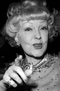 Jеанне Ауберт