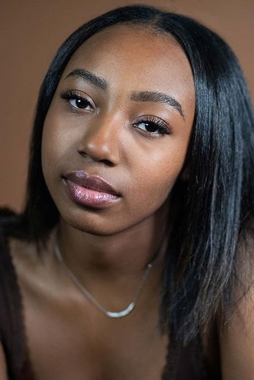 Микензие Тайлор