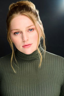 Jулиа Лингер