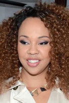 Нилайа Броwн