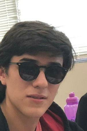 Луис Едуардо Цхацóн Сáенз