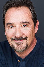 Лоу ДиМаггио