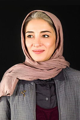 Пантеа Панахиха