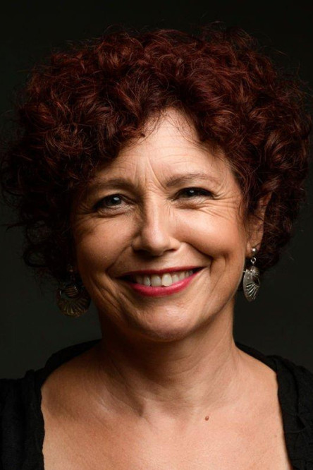  Исиар Больяин