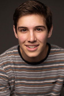 Цоопер Алеxис