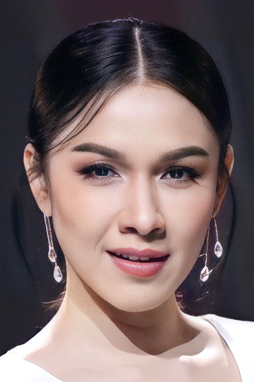 Суванант Конгйинг