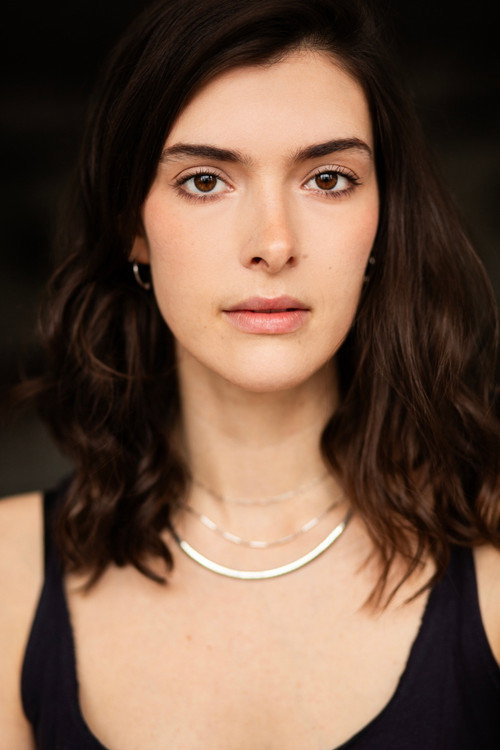 Лаура Буцханан