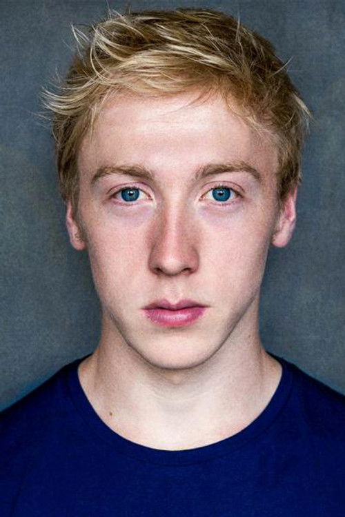 Jамес Тхацкерай