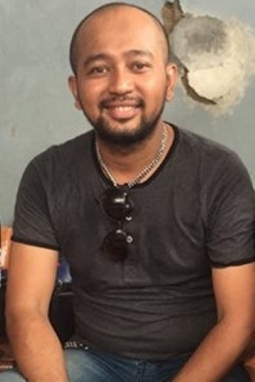 Андра Манихот