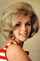 Схарон Цинтрон