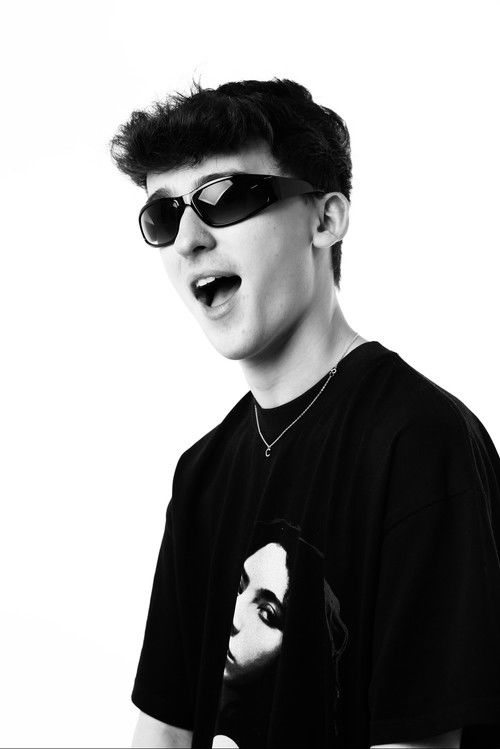 Xандер Wиллиамс