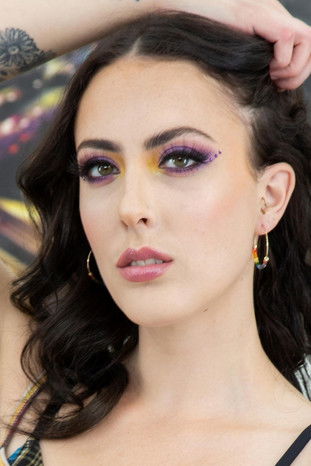 Вицториа Сунсхине