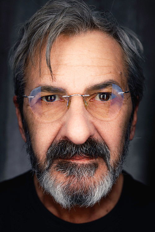 Ионел Михăилесцу