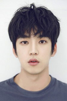 Ким Тае-хйунг