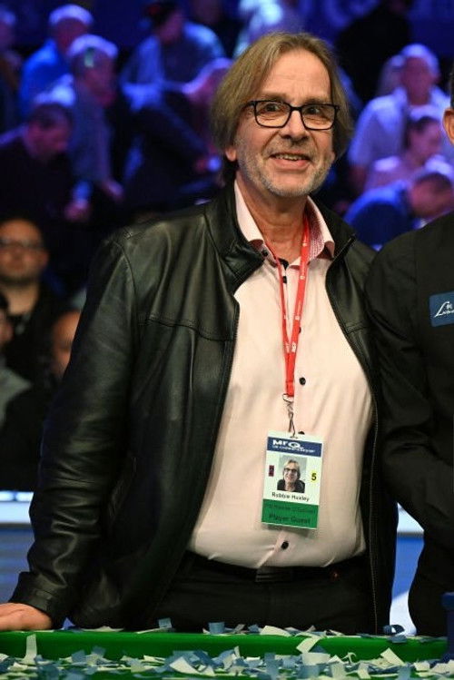 Роббие Хуxлей