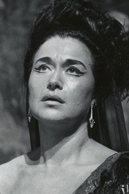 Лейла Генцер