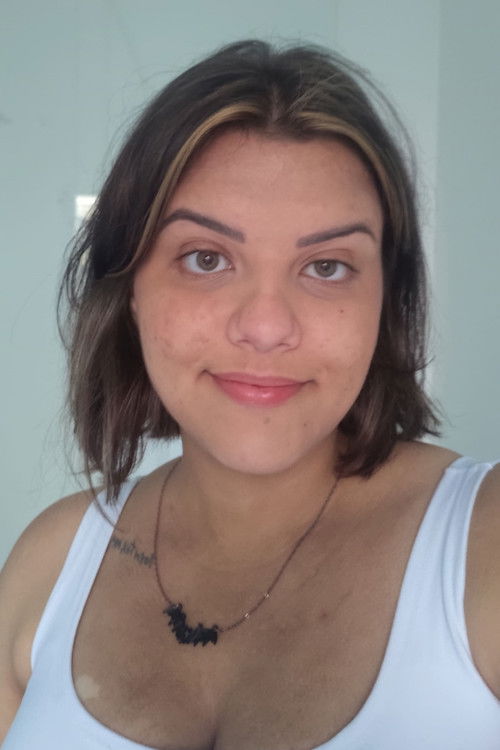 Júлиа Мендонçа