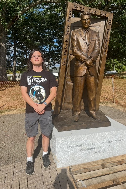 Габриел Унсер