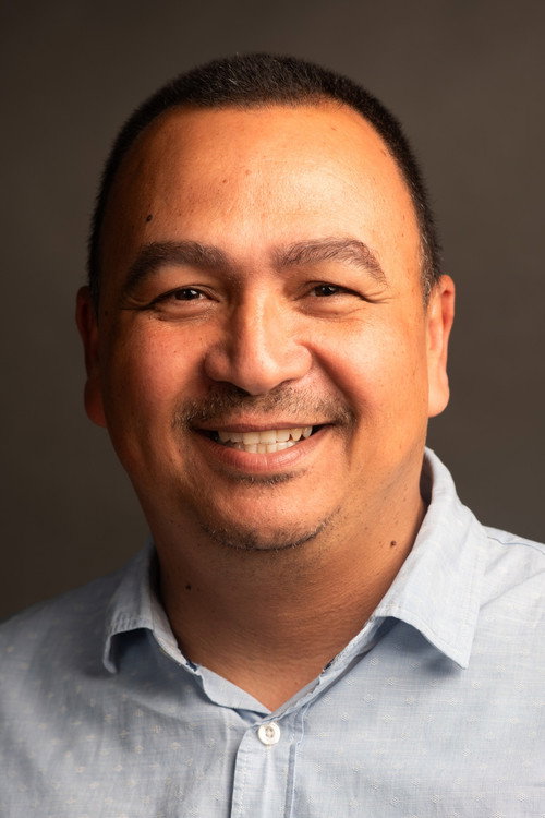 Брадлей Jосхуа