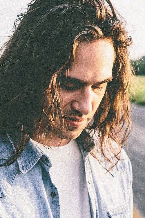 Лиам Русселл