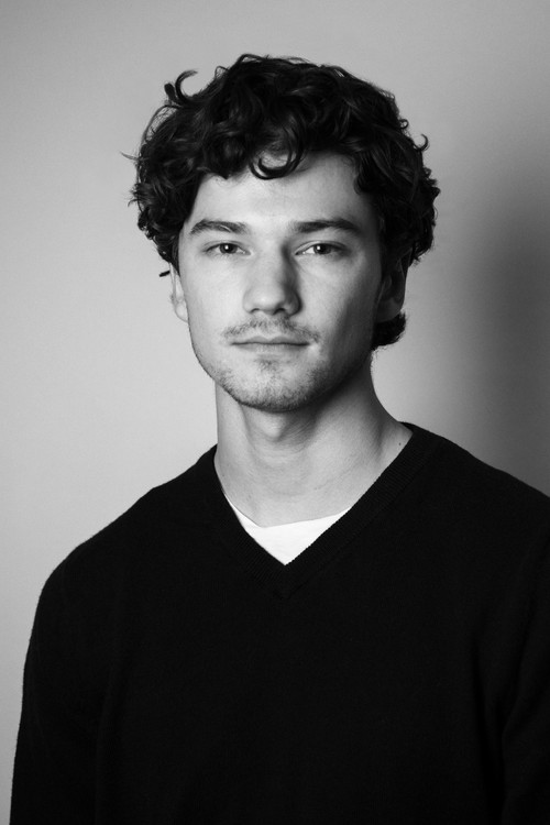 Цолтон Ван Тил