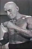 Натханаел Леóн