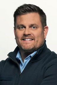 Бриан Тхомпсон