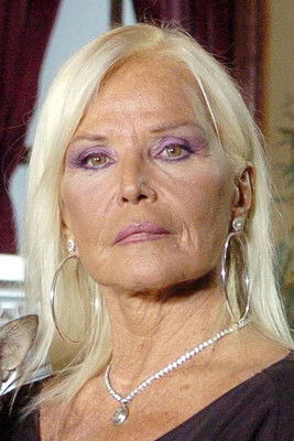 Гöнüл Йазар