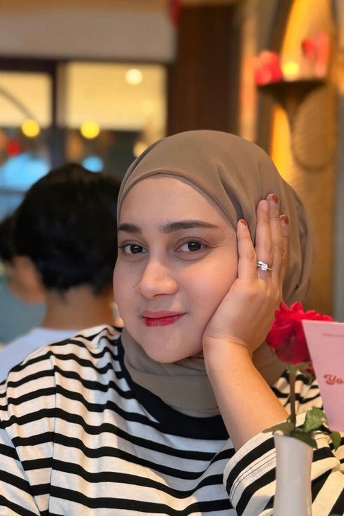 Jаде Тхамрин