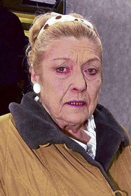 Ева Тауцхеновá