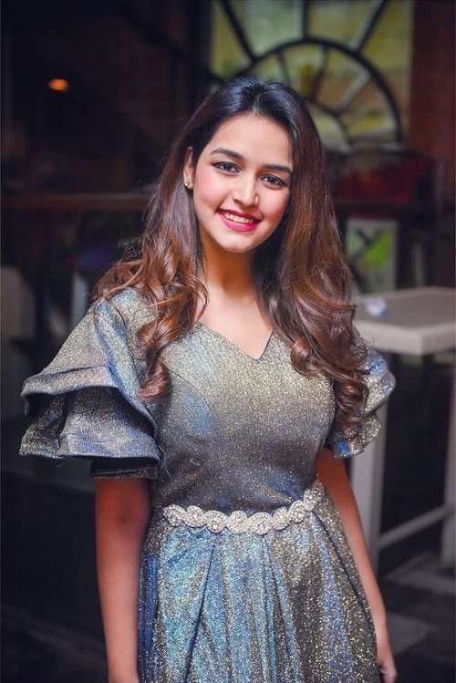 Сунаксхи Гровер