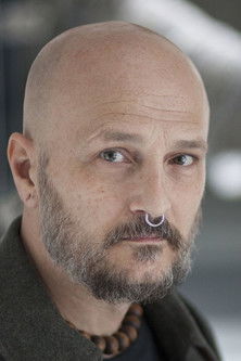 Дамир Урбан