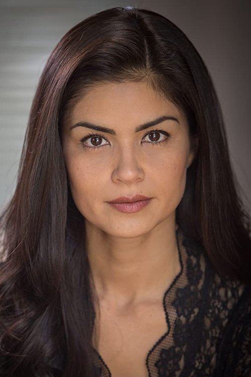 Альма Сиснерос